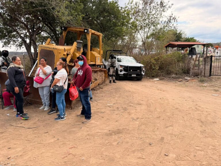 Madres buscadoras exigen atención digna ante CEDH en Sinaloa