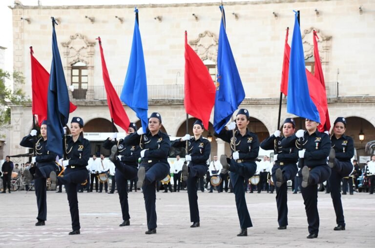 Honran a la patria en el Encuentro Distrital “Guadiana 70”