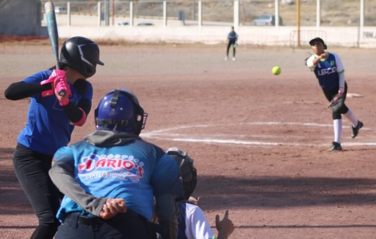 Con boleto al regional de softbol