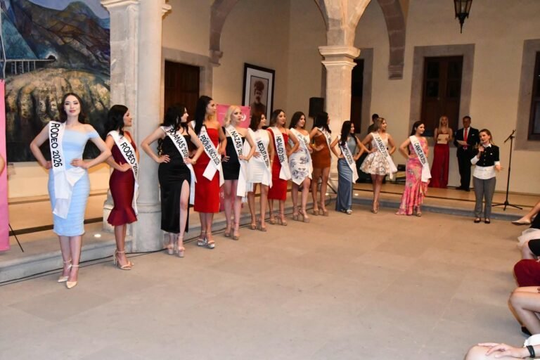 Presentan a las candidatas a la corona estatal de la «Perla del Guadiana» 2026