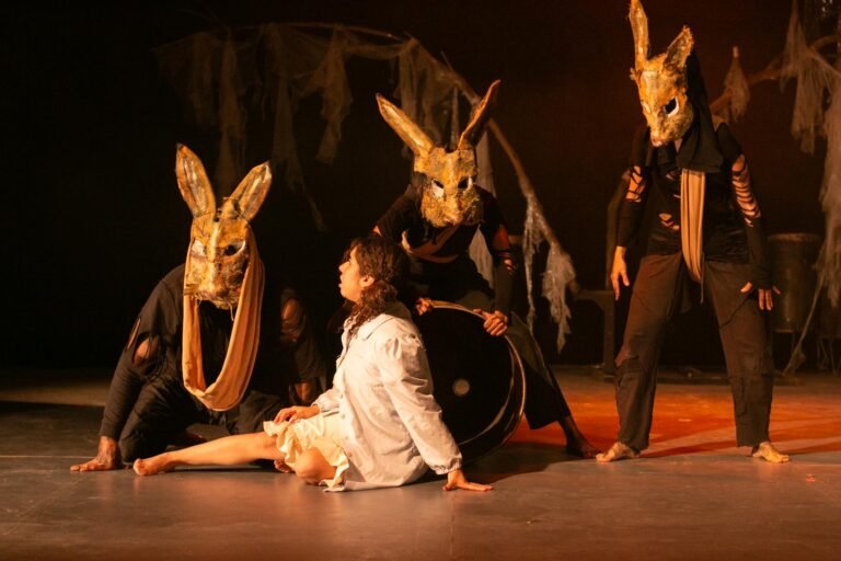 “El Pozo de los mil demonios” y “¡Papá, mamá! ¿Qué es ser un niñx?” se presentaron en el 18° Gran Maratón Nacional de Teatro para Niños y Adolescentes