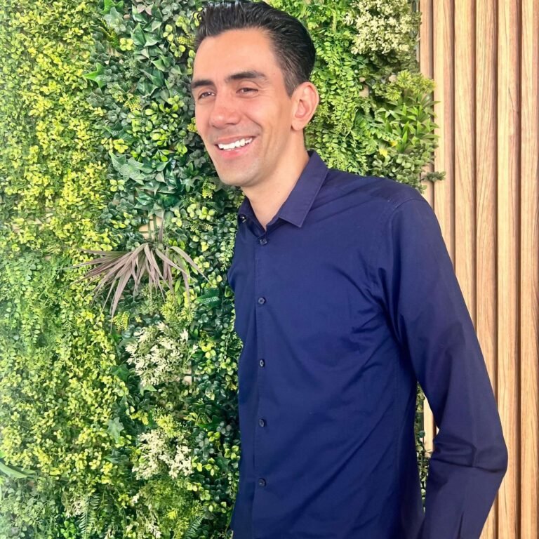 Emmanuel Meraz invita a formar parte de la 4ª edición del Taller “A través de las letras…”