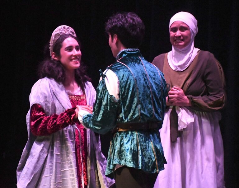 Producciones Teatrales Faro enamoró con la representación del montaje “Romeo y Julieta”