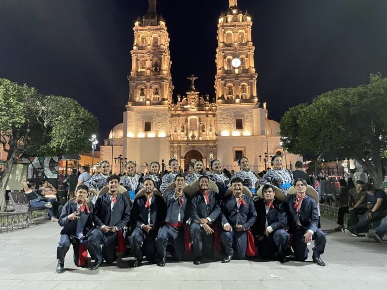 Inda-Jani, Damián Carmona, Banni Biyaa, Danza Victoria de Durango y Calupoh, este sábado en el programa “Enamórate de Durango”