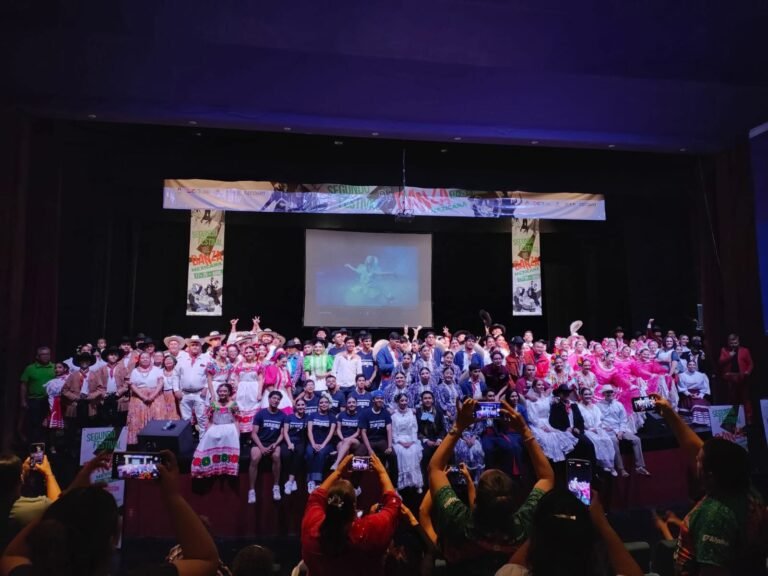 ICED organiza el Primer Maratón Folklórico «Así es la Laguna» con gran éxito