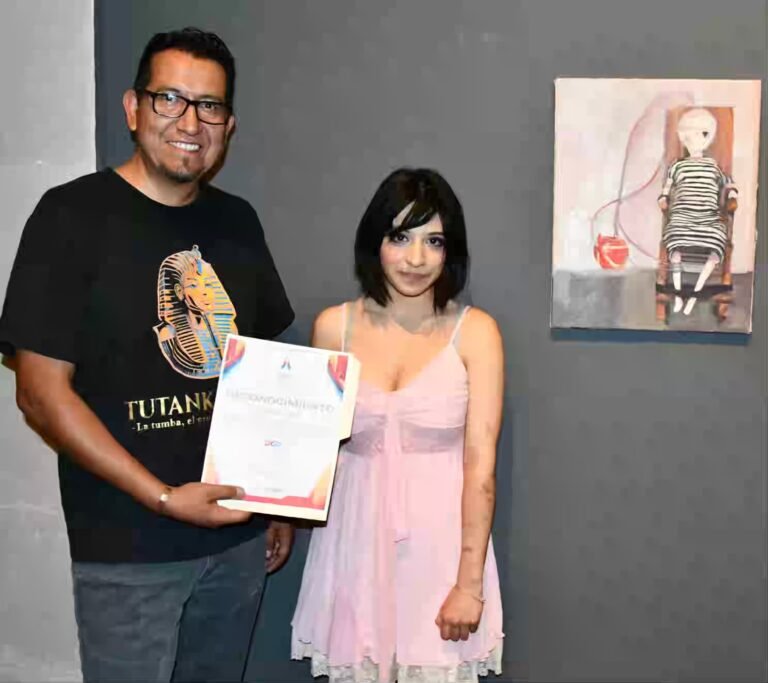 Camila Silva Rojas expone El reflejo de una identidad fragmentada