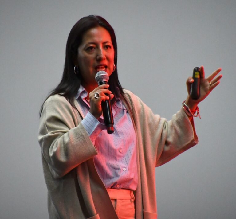 “Tu empresa ya es un blanco de ciberseguridad”: Ana Cecilia Pérez