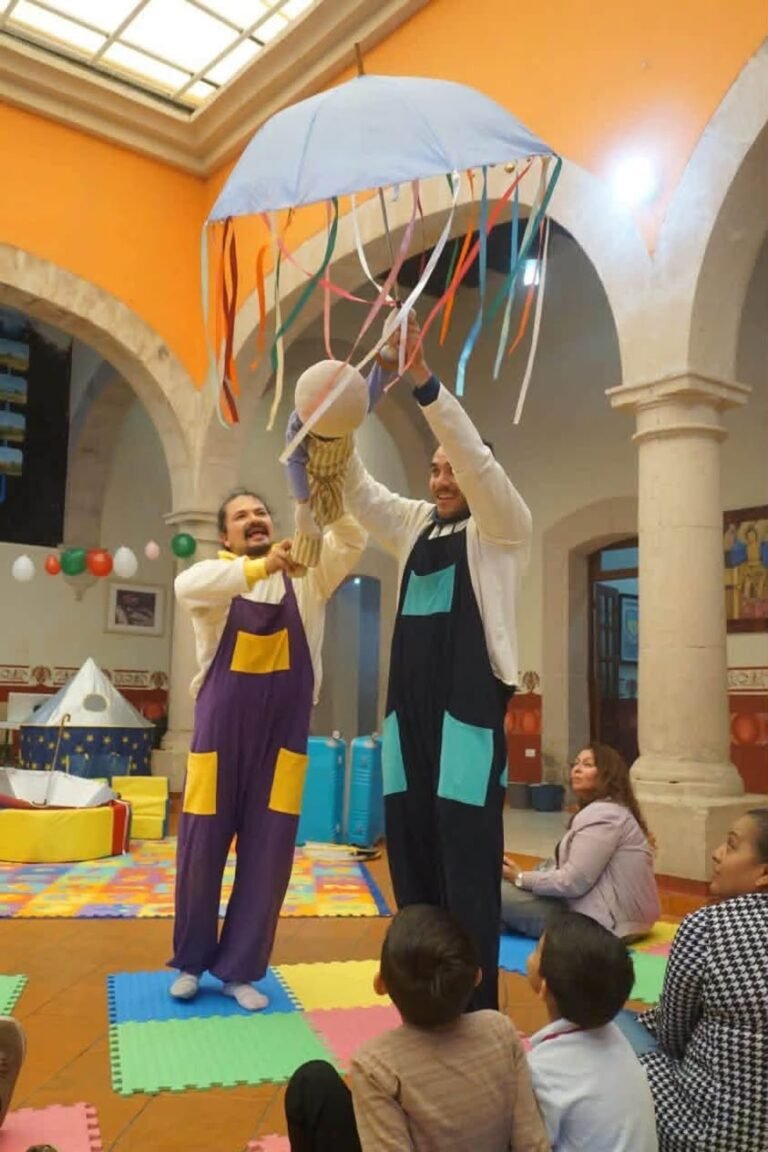 Arte e imaginación confluyen en el montaje “Bebé, un lugar seguro”