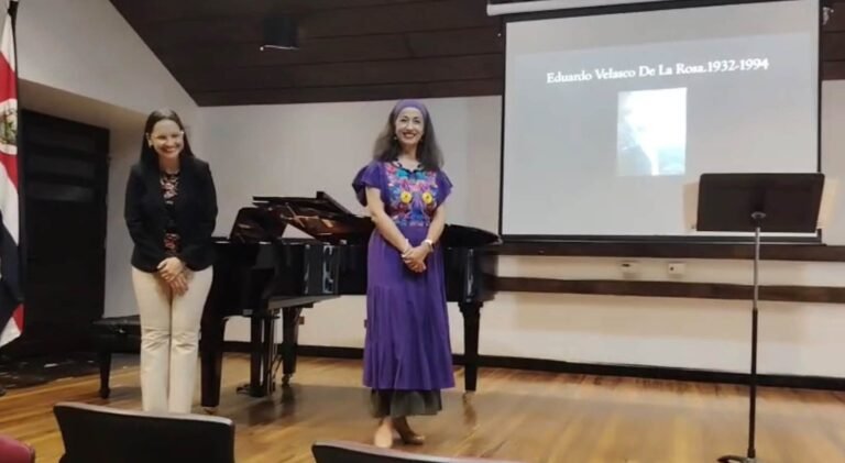 Laura Schroeder se convierte en Embajadora del talento duranguense en Costa Rica